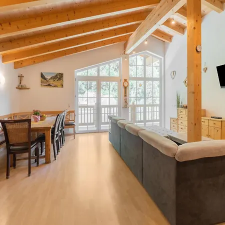 Σπίτι διακοπών In Hollersbach Near Slopes, Cleaning Included