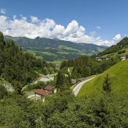 In Hollersbach Near Slopes, Cleaning Included