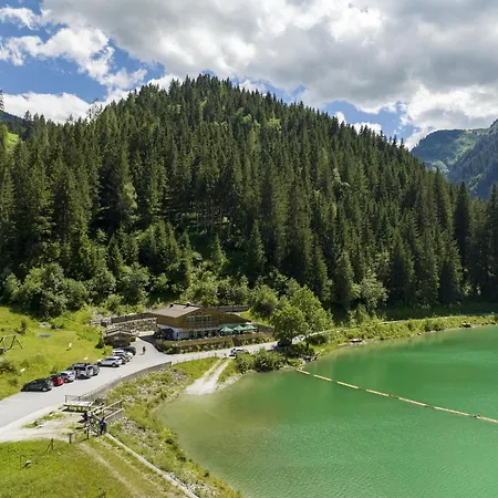 Σπίτι διακοπών In Hollersbach Near Slopes, Cleaning Included
